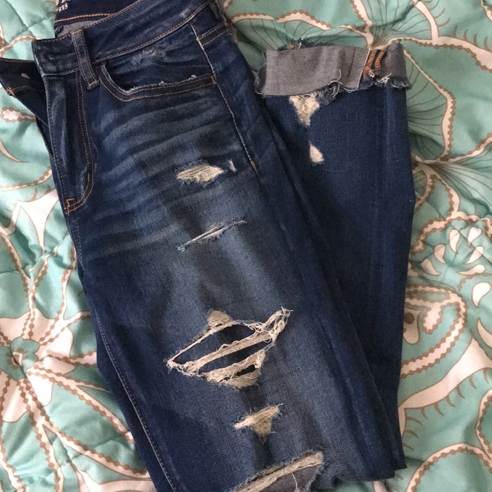 American Eagled destroyed crop high rise jeggings